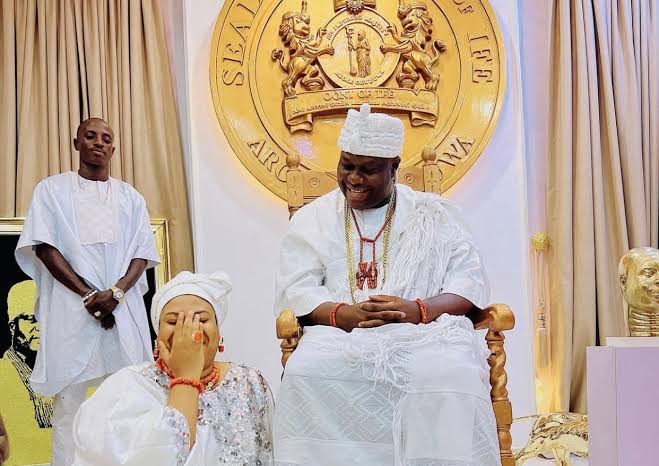 Actress Nkechi Blessing Finally Meet Ooni Shares Loved Up Photo With